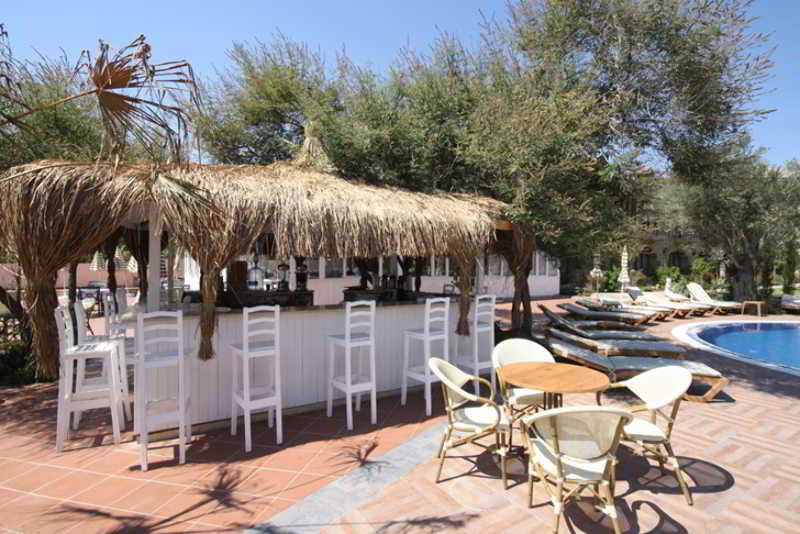 Palace Hotel Olive Odore Küçükkuyu Exteriör bild